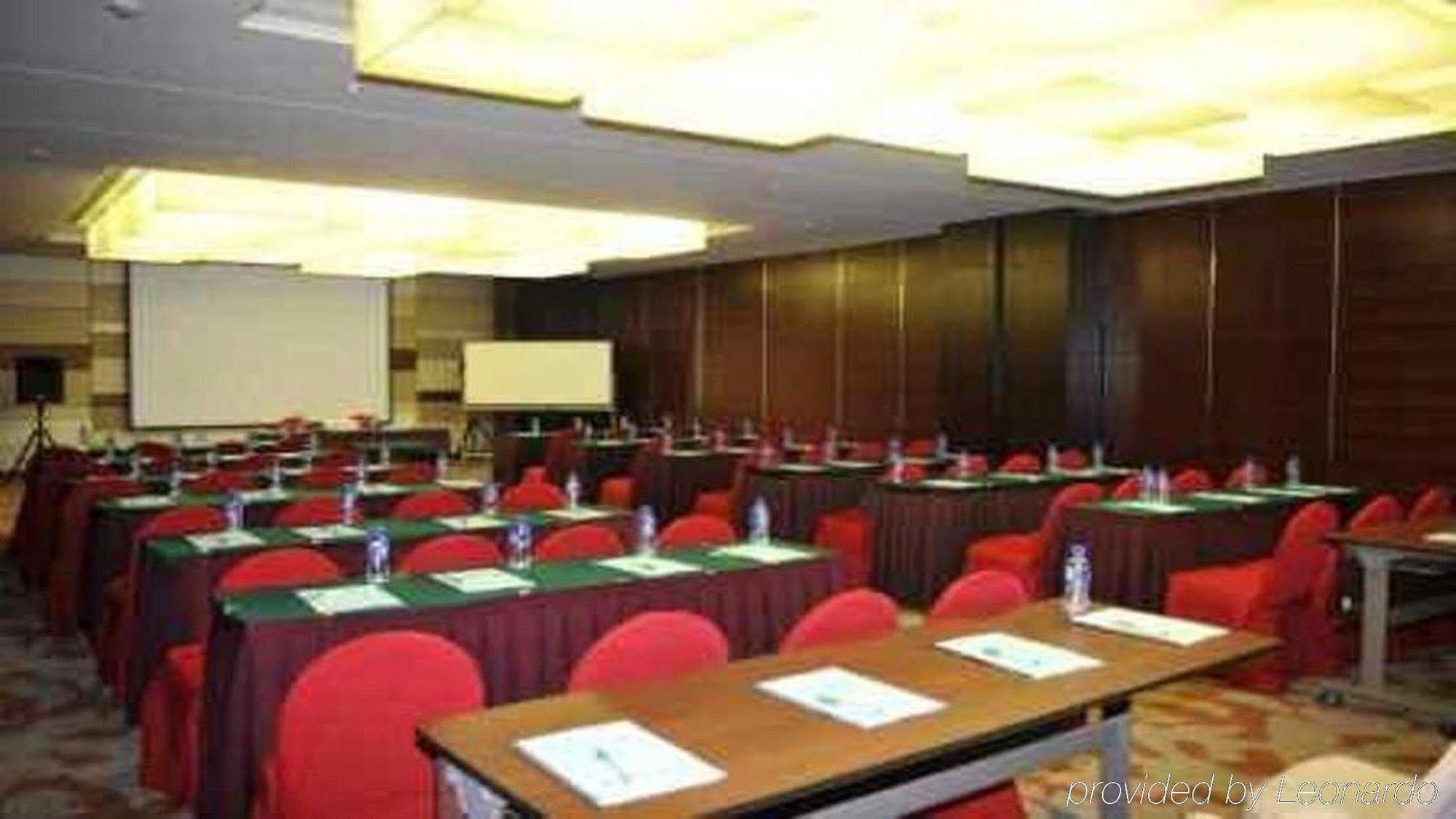 Holiday Inn Express Tianjin City Center Konforlar fotoğraf